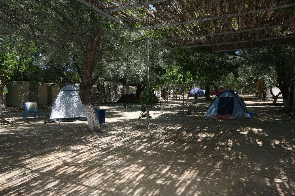 Camping Koula Hotel Parikia  Exterior photo